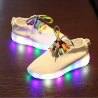 Jual sepatu led putih tali warna Murah