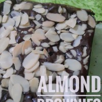 Jual pesanan Celly, 3 brownies almond + 2 keju + 1 nutella Murah