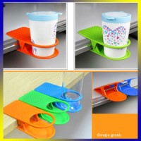 Jual Penjepit Gelas / Jepit Pegangan Cangkir di Meja (Cup Clip) Murah