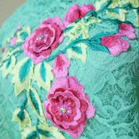 Jual padcokaftan cape brokat bordir bungaries Murah