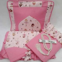 Jual MUKENA ANAK HELLO KITTY PINK SIZE M Murah