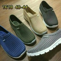Jual Sepatu Kets Pria / Jelly Shoes / LUOFU 1618 Murah