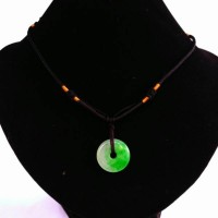 Jual KALUNG LIONTIN BATU GIOK HIJAU BULAT KOIN DONAT UNIK Murah