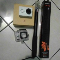 Jual xiaomi yi yicam basic murah mulus bonus tongsis Murah