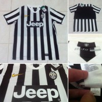Jual JERSEY JUVENTUS ORIGINAL HOME 2013/2014 JEEP SIZE XLboy BNWT fit S lok Murah