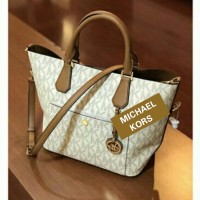 Jual JUAL TAS MICHAEL KORS GREENWICH L GRAB SIGN VANILLA ORIGINAL ASLI Murah