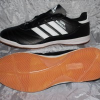 sepatu futsal nike / sepatu futsal adidas / ukuran dari 39 40 41 42 43