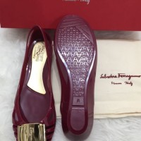 Jual Salvatore Ferragamo SF Sepatu Jelly Shoes Original Murah