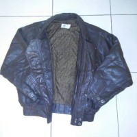 Jual jaket kulit asli/jaket kulit bekas/jaket kulit import Murah