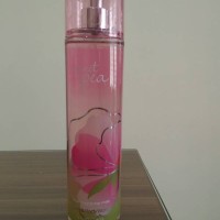 Jual Bath and Body Works Fine Fragrance Mist Sweet Pea Body Spray 236 ml. Murah