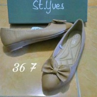 sepatu sandal cowok cewek branded styves cole nevada matahari store
