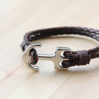 Victory Bracelet -- High Quality Hook Leather Bracelet -- Gelang Kulit