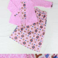 Jual CBUM1213 - Setelan Kebaya Anak Lengan Panjang Motif Tetris Murah