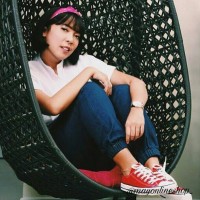 Sepatu Converse Original Warna Merah