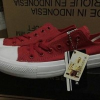 Sepatu Converse Original CT2 Warna Merah