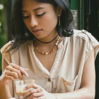Jual GIGI HADID Choker Double Layered Gold Disc Kalung Multi Layer Manik Murah