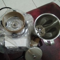 Laboratorium Blender Waring Type 8010 BU