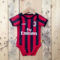 Jual Baby jumper AC Milan home 2017 - Kaos bola anak bayi Murah