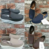 Jual Sepatu Pria Crocs Santa Cruz Deluxe Slip On / Sepatu Crocs /Crocs Murah