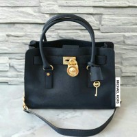 JUAL TAS MICHAEL KORS HAMILTON EW M NAVY ORIGINAL