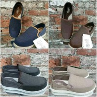 Jual Sepatu Pria Crocs Santa Cruz Deluxe Premium Murah