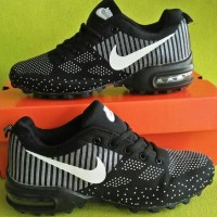 SEPATU NIKE AIR MAX IMPORT MADE IN VIETNAM. geser gambar