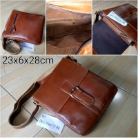 TAS SELEMPANG PRIA KULIT SAPI ASLI PREMIUM PULL UP gesper sandal cowok