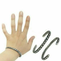 Jual GELANG PRIA SISIK COBRA SLIM STAINLESS / PAPUA KEREN UNIK TITANIUM Murah
