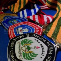Jual Medali Kelulusan Dan Kejuaraan Bahan Aluminium Murah