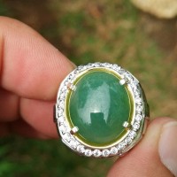 Jual NATURAL JADEITE JADE /GIOK A BIRMA GOOD GREEN COLOR GOOD SIZE Murah