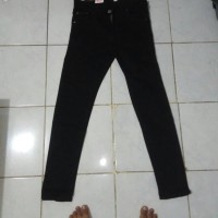 celana panjang jeans model pensil