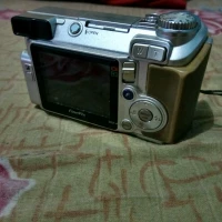 Kamera Digital Fujifilm Finepix E510