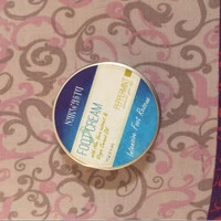 Footcream (pengharum kaki)