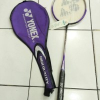 Harga raket badminton yonex raket bulu tangkis murah dg senar | antitipu.com Harga raket badminton yonex raket bulu tangkis murah dg senar | antitipu.com