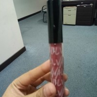 lipstik VAL warna Resme