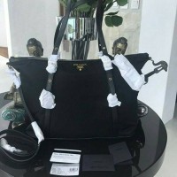 Tas Wanita Asli Authentic Prada Tesuto Original 100% Garansi