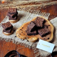 Jual Brownies Panggang Nutella Rocher Murah
