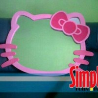 Jual cermin kaca rias gantung dinding ukuran jumbo karakter hello kitty Murah