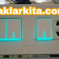 Stop Kontak Universal Mini dan Saklar Fluorescence 3 gg Panasonic