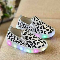 Jual Sepatu anak laki laki perempuan import Leopard LED Murah