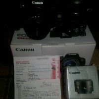 canon 700D + lensa kit + lensa fix