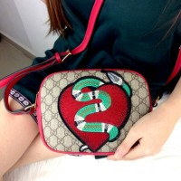 tas gucci mini chain
