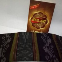 Special Edition Kain Sarung Tenun Atlas motif Kembang