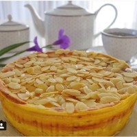 Jual Lapis Legit Harum Bali Almond Murah