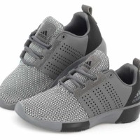 Sepatu Adidas NMD Flyknit 6012VIC
Bahan Kain Flyknit & Rubber