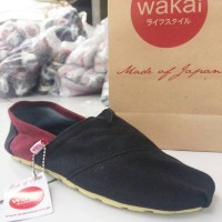 Jual Ecer dan Grosir Sepatu Wakai Black Maroon Pria Grade Ori Lokal. 39-43. Murah
