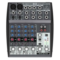 Behringer XENYX 802 Mixer