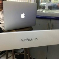 Jual MacBook pro retina 2017 Murah