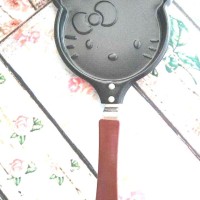 Jual Loyang Hello KItty HK dengan gagang anti lengket bahan teflon Bagus Murah