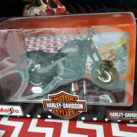 Jual Miniature Motor Harley Davidson Maisto 2011 XR1200X collector edition Murah